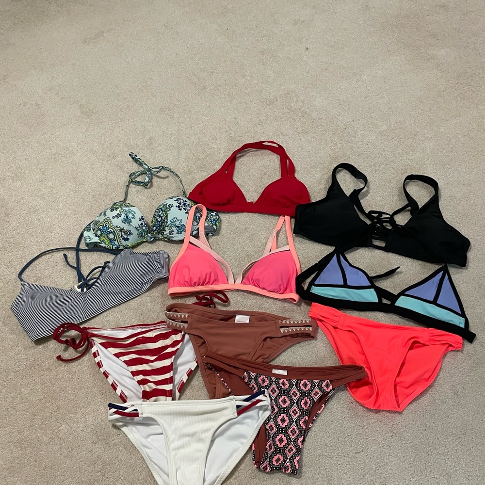 Xhilaration Swimsuit Bikini top & bottom lot/individual.